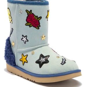 Girls UGG Patch it boots!! Size 6
